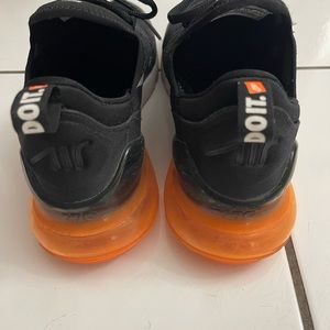 Men’s Nike Air 270